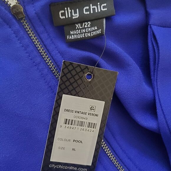 NEW! City Chic | 'Vintage Veroni' Fit & Fare Dress - size 22W in Blue - Picture 11 of 12